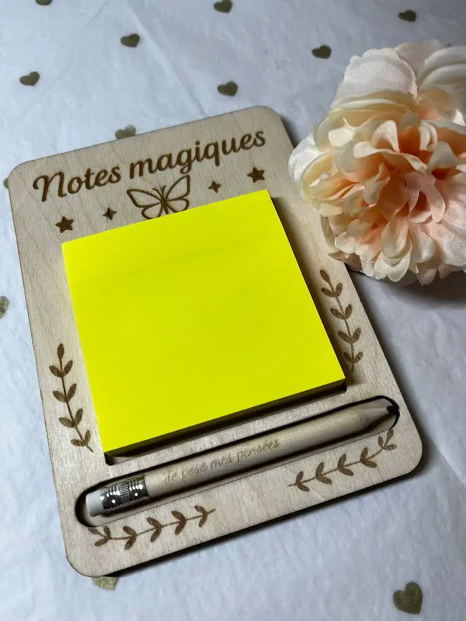 Bloc-notes en bois + crayon gravé