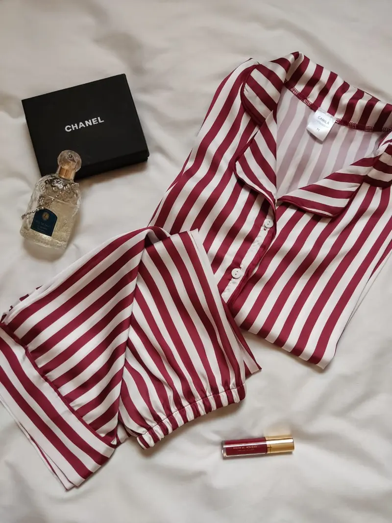 Ensemble pyjamas satin rayé