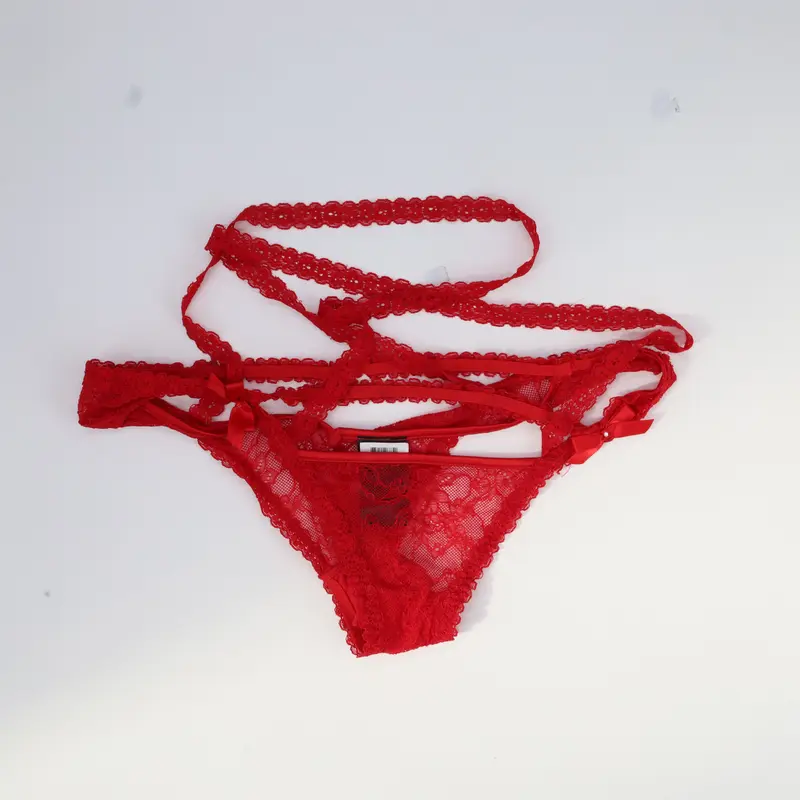 String Hunkemöller Rouge