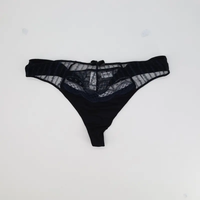 String Valege Noir
